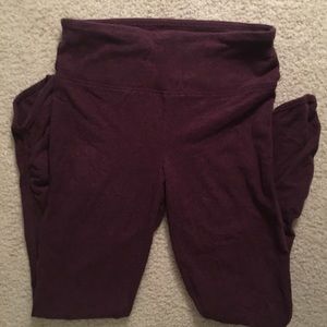 Burgundy yoga pants